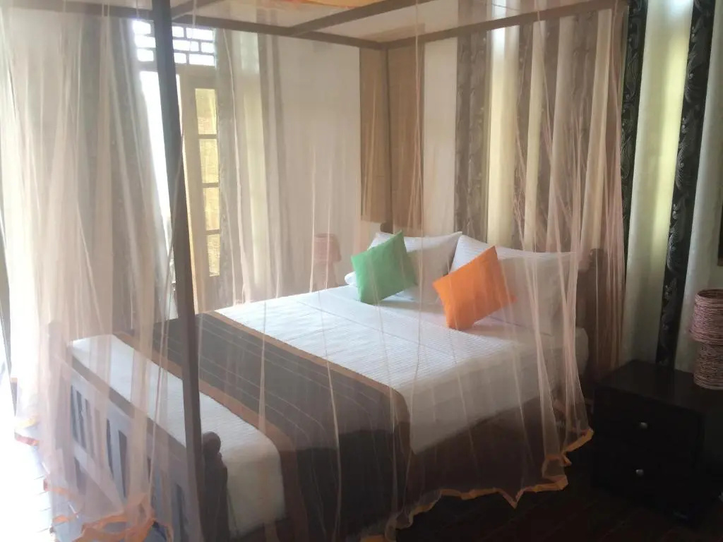 St CLAIRES GREEN Negombo Hotel & Hostels