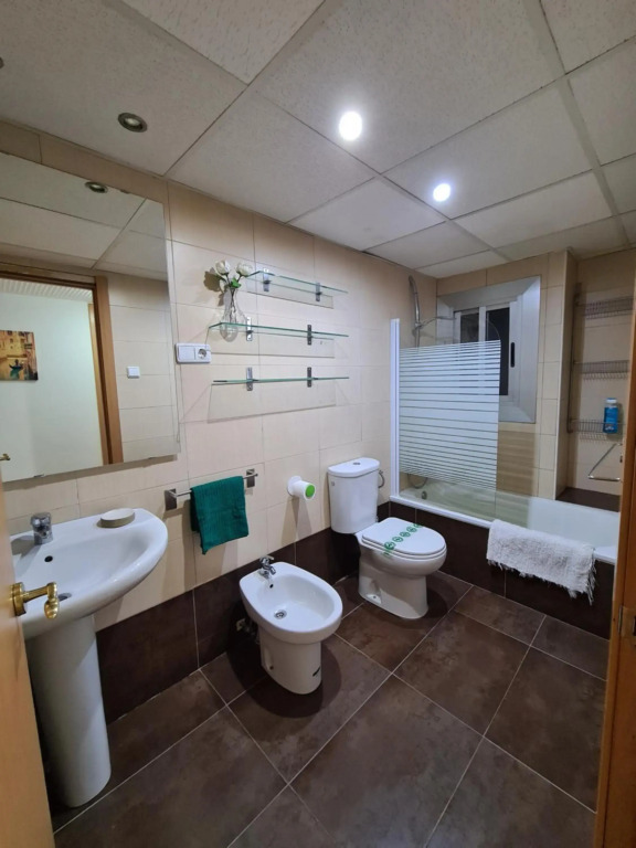 Apartamentos Dos Torres Légolas - Parking gratis