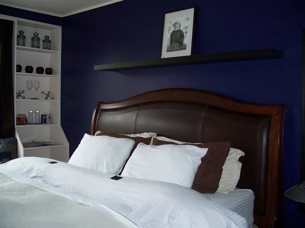 Tall Trees Bed & Breakfast