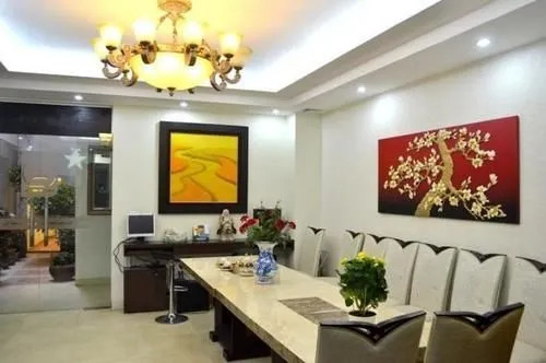 Calvin Hotel