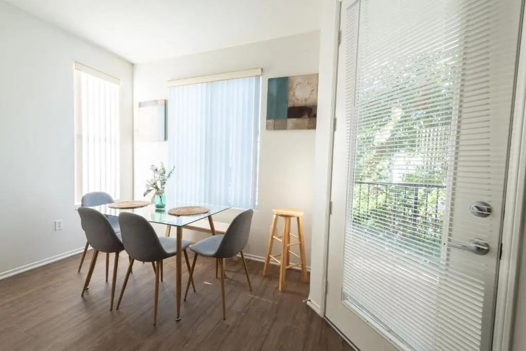 Elite 2BR Apartment at Venice Marina Del Rey