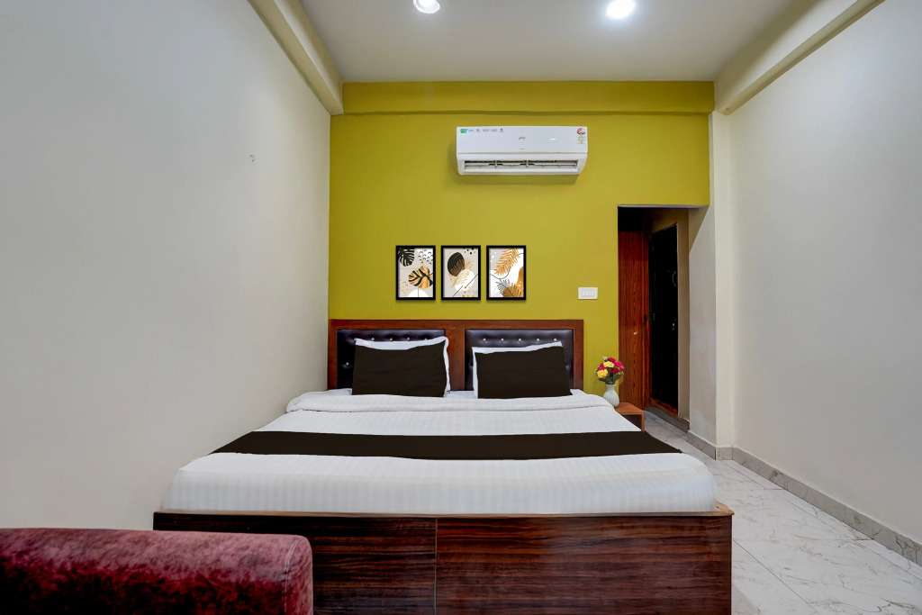 Super Hotel O Samne Ghat