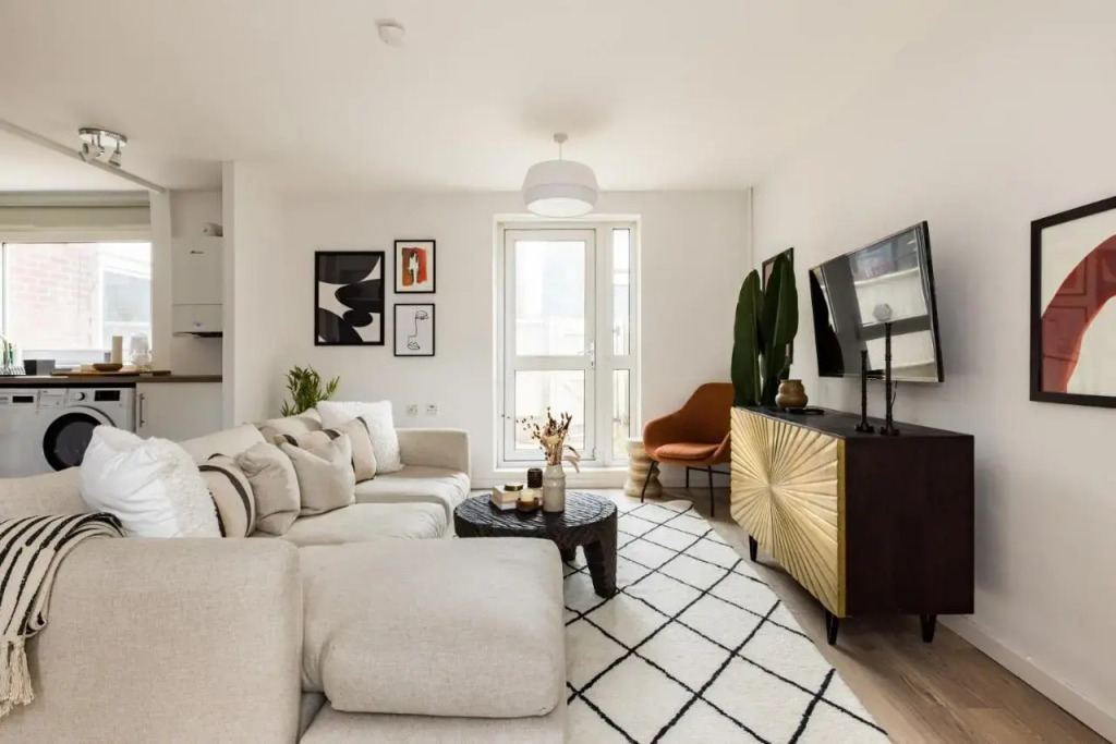 The London Nook - Stunning 2BDR Flat with Garden