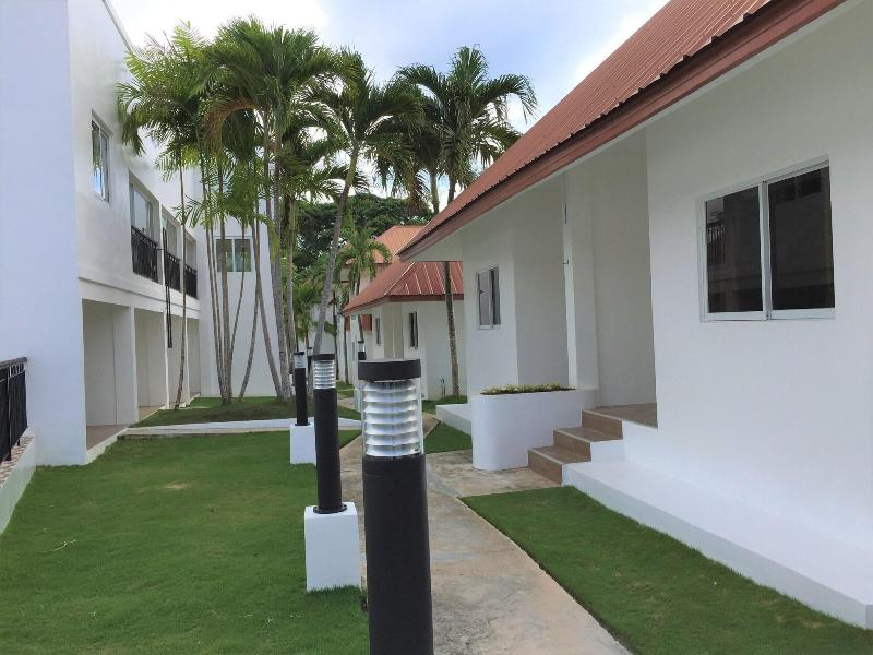 Heartland Hotel Serviced Rooms & Apartments