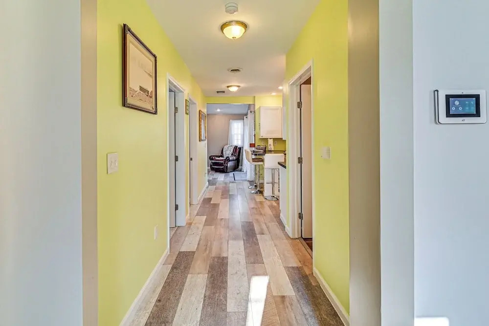 Walk to Lake! Pet-friendly Cottage in Honeoye