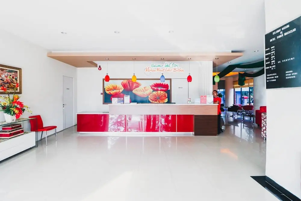 Reddoorz Plus near Mall Ratu Indah 2