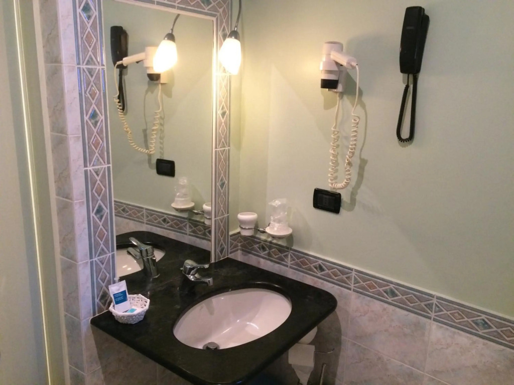 Coccodrillo Hotel & Apartments