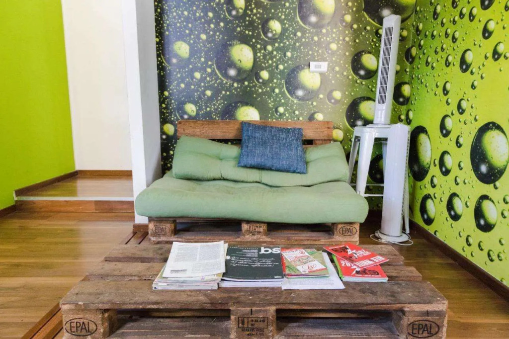 Backpackers Piramide - Hostel