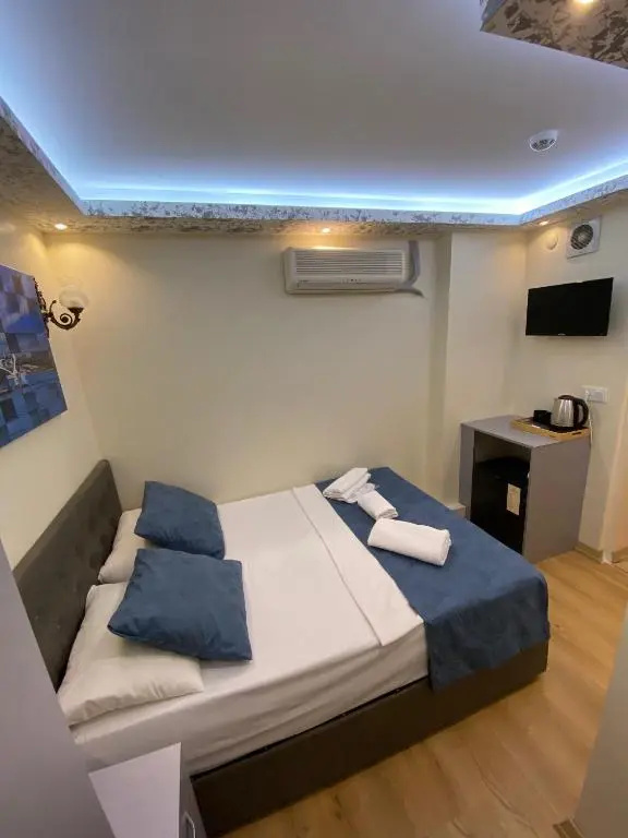 ÜSKÜDAR OTEL