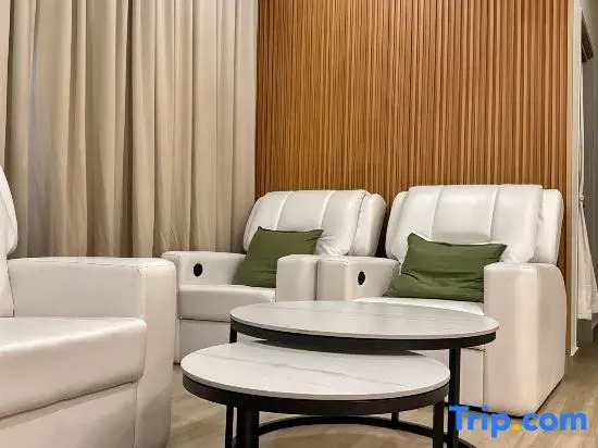 Movie Vibes 2BR4pax Creamy Zen Austin Regency