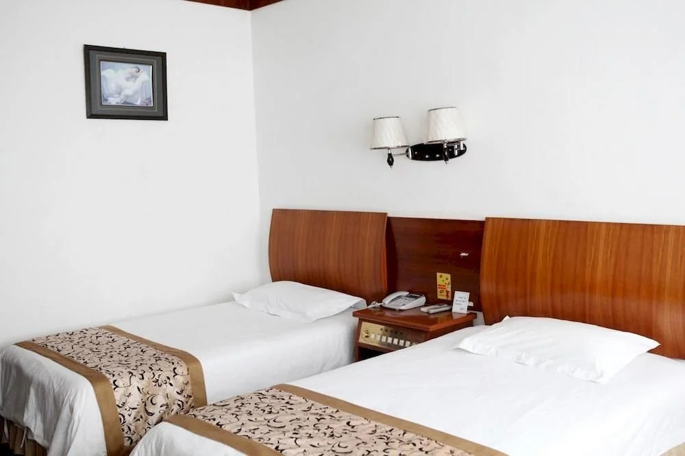 Jiangyan Hotel