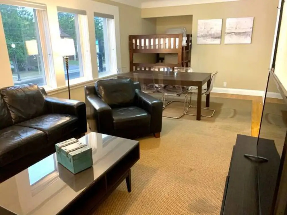 Professional Three Bedroom Condo Suite
