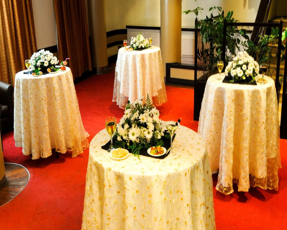 Muthu Silver Springs Hotel