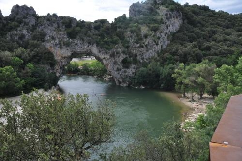 Les rives dAuzon