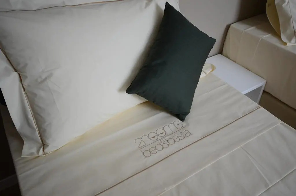 2Rooms Bed  Basta