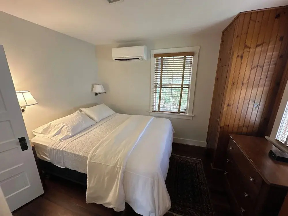 The 1708 House