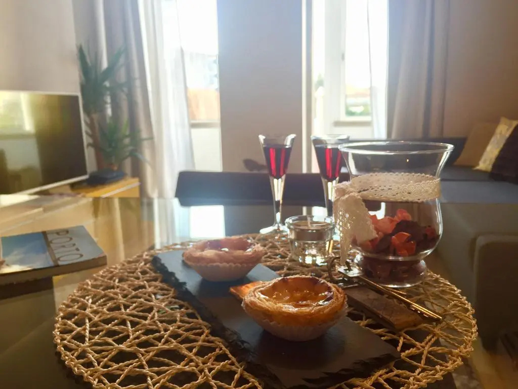 Le Petit Chateau Apartments Porto