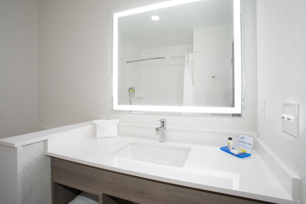 Holiday Inn Express Hotel & Suites Idaho Falls by IHG