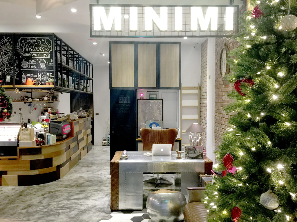 Minimi Inn-Sailrock Beach House