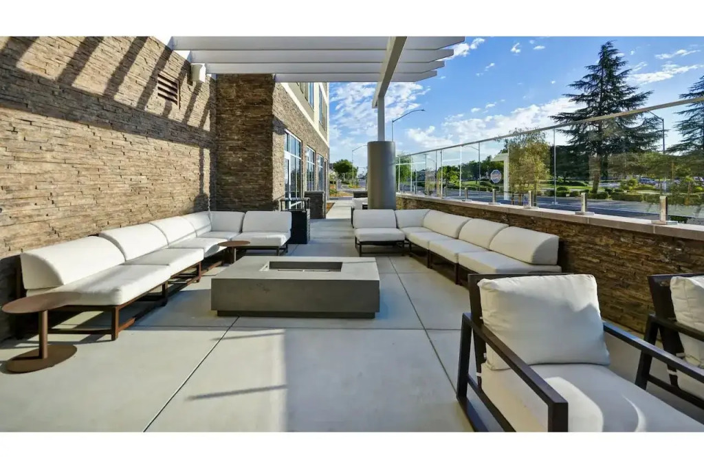 Hyatt Place Fresno