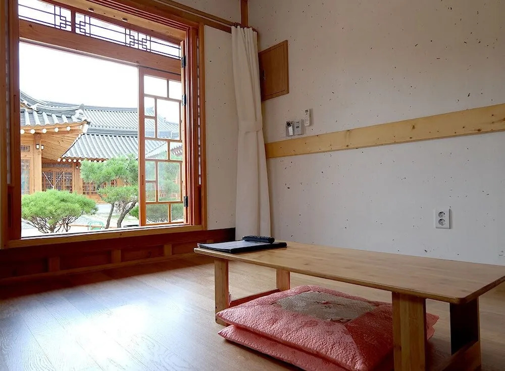 Gyeongju Hwangnamkwan Hanok Hotel