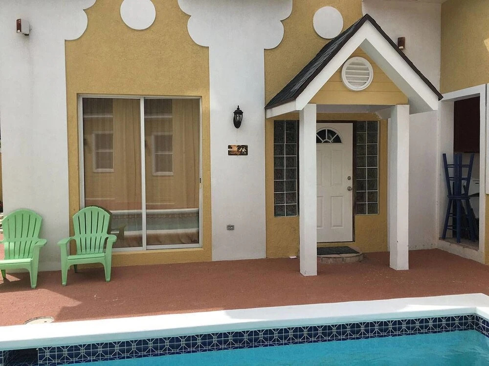 Brownstone Marlin Drive