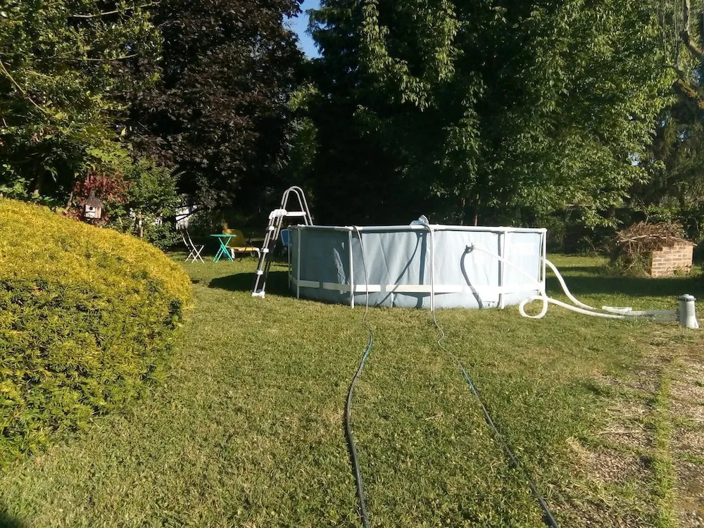 Studio in Bergerac, With Pool Access, Enclosed Garden and Wifi - 800 m
