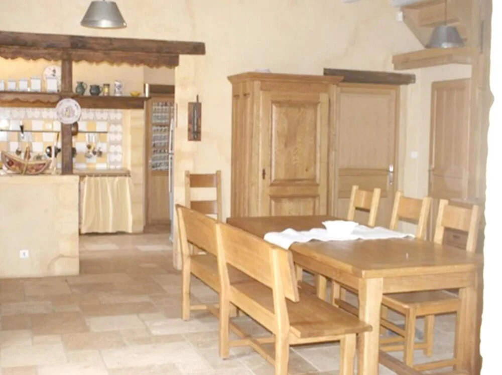 Villa With 5 Bedrooms in Les Eyzies-de-tayac-sireuil, With Private Poo