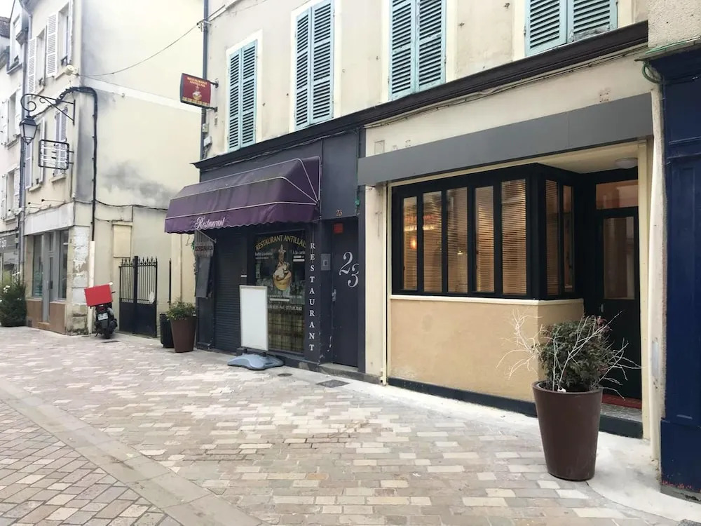 Apartment With 2 Bedrooms in Meaux, With Furnished Terrace and Wifi
