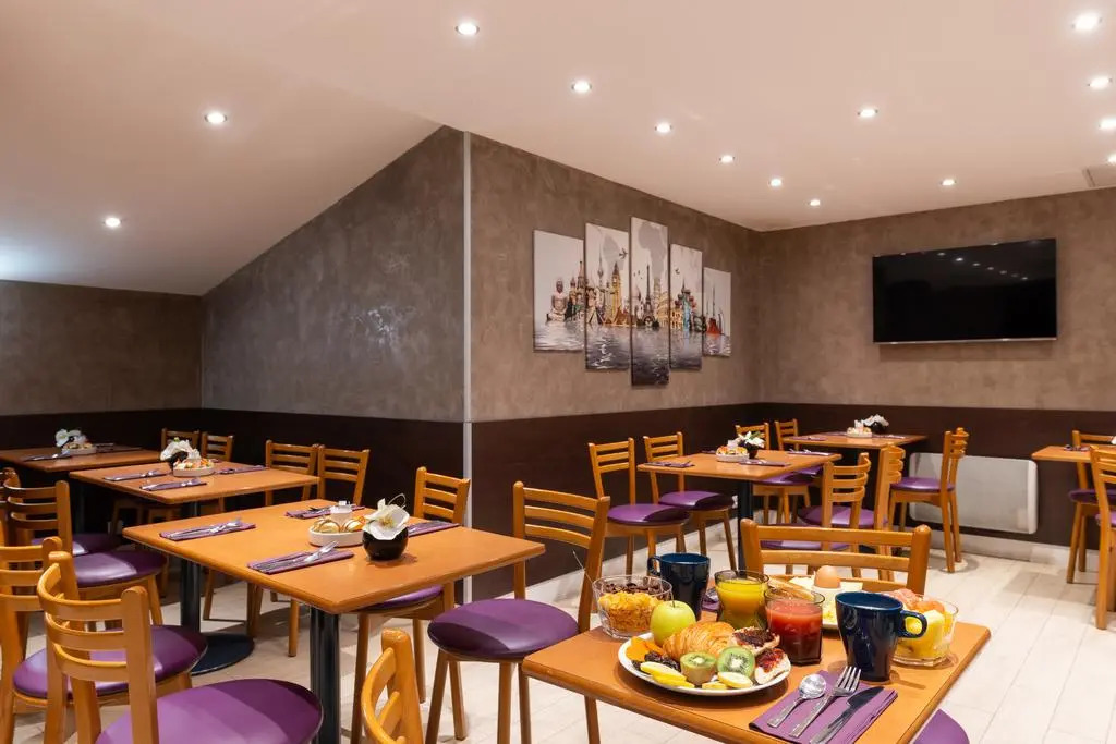 Hotel Apolonia Paris Montmartre; Sure Hotel Collection by Best Western