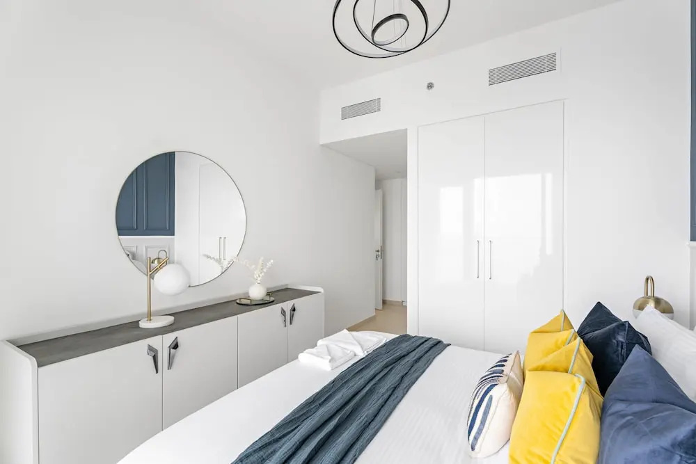 Royal Vista - Luxury 2BR Apartment at Downtown Views II - Downtown