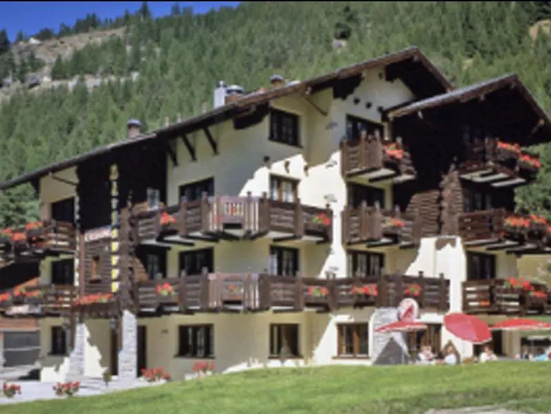 Hotel Bärgsunnu