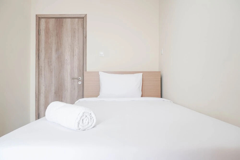 Nice And Comfort 2Br At Pejaten Park Apartment