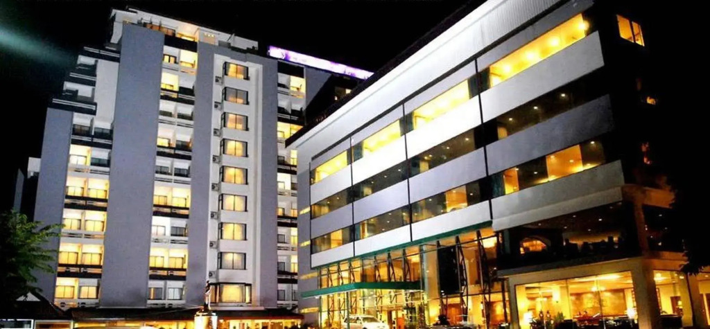 TK Palace Hotel & Convention Bangkok