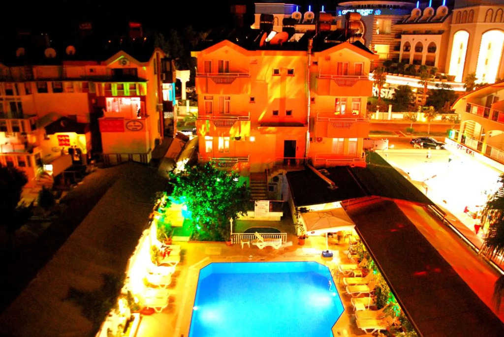 Orient Apart Hotel