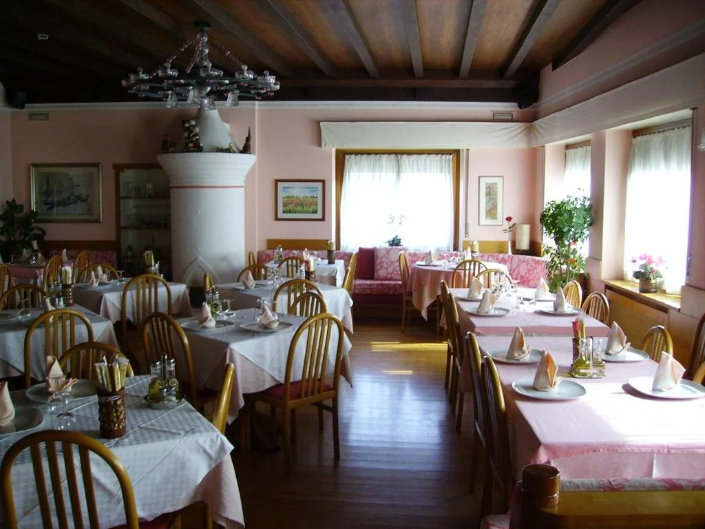 Al Cavallino Rosso