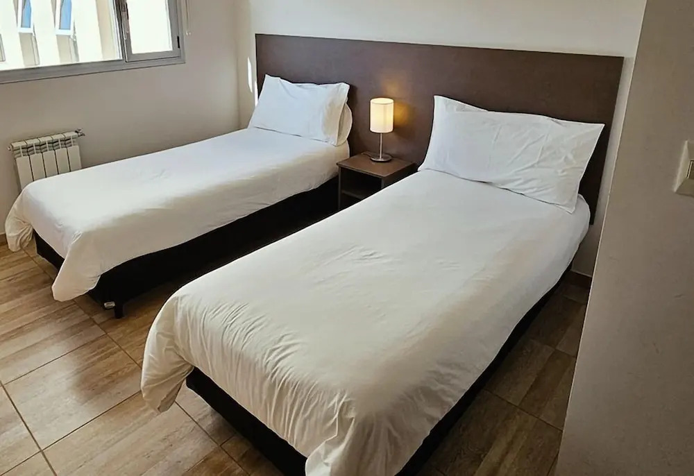 Hotel Bait