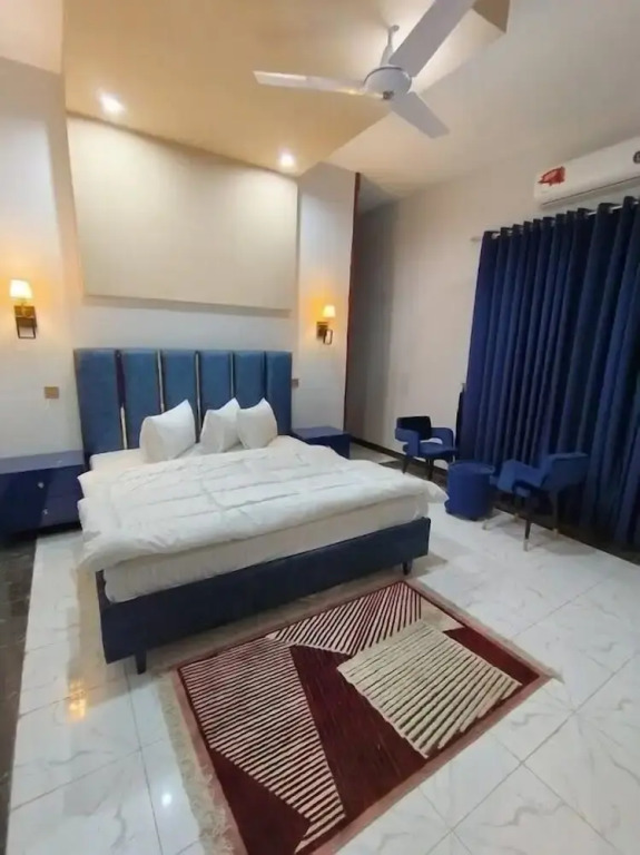 Hotel Roomi Rezidor Multan