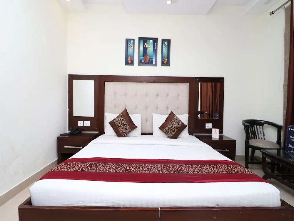 OYO 1617 Palm Retreat