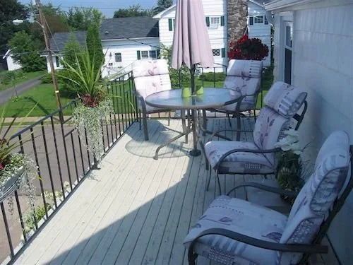 Eagles Landing Bed & Breakfast