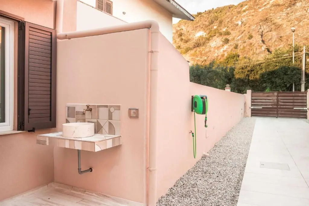 Sea Front House - Tono Milazzo
