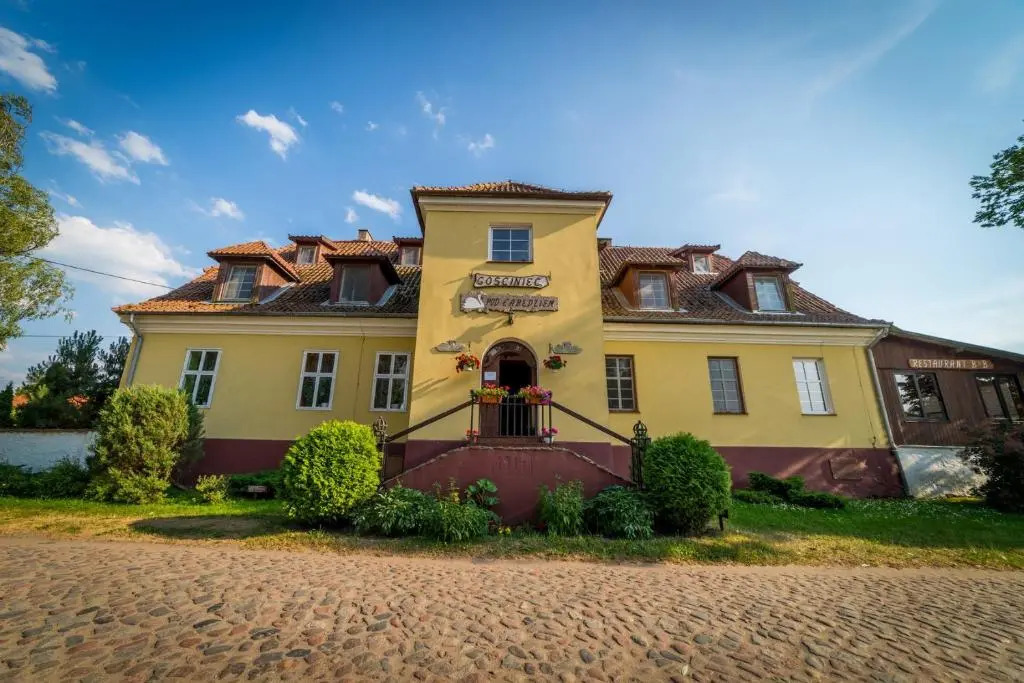 Folwark Łuknajno nad Jeziorem Śniardwy Gospoda Dziedzictwo Kulinarne Warmia-Mazury