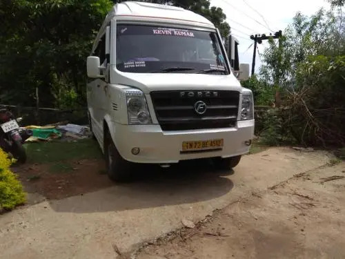 Munnar Pavithra Tours And Travel'S