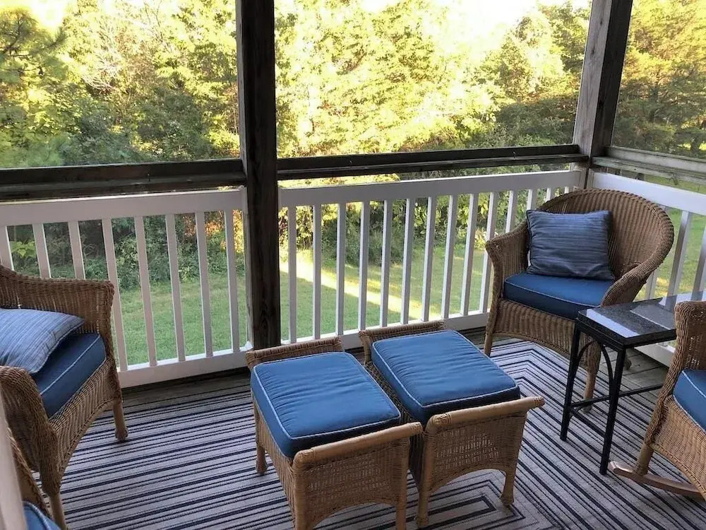 Canal Landing Court 42