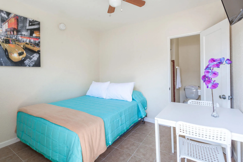 Ramona Motel