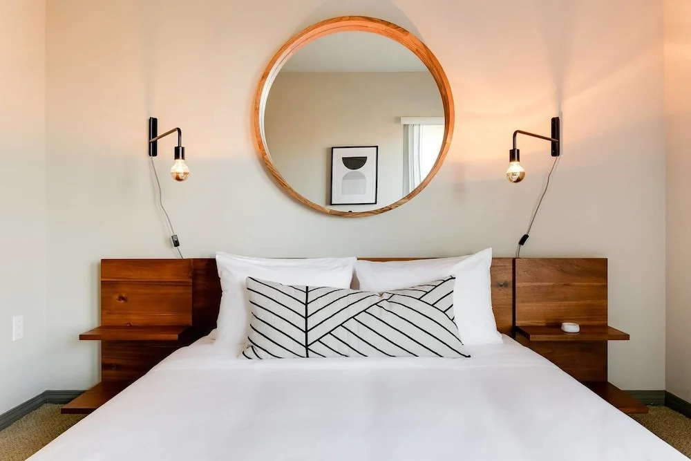 1-Bdrm Hideaway Marina Del Rey