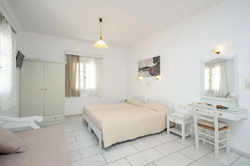 Naxos Dream Calypso Studios