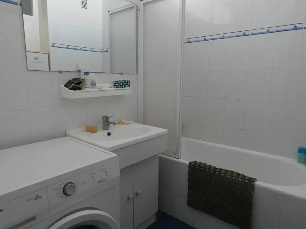 Appartement Saint-Jean-de-Monts, 3 pièces, 6 personnes - FR-1-323-85