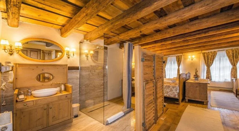 Casa Savri