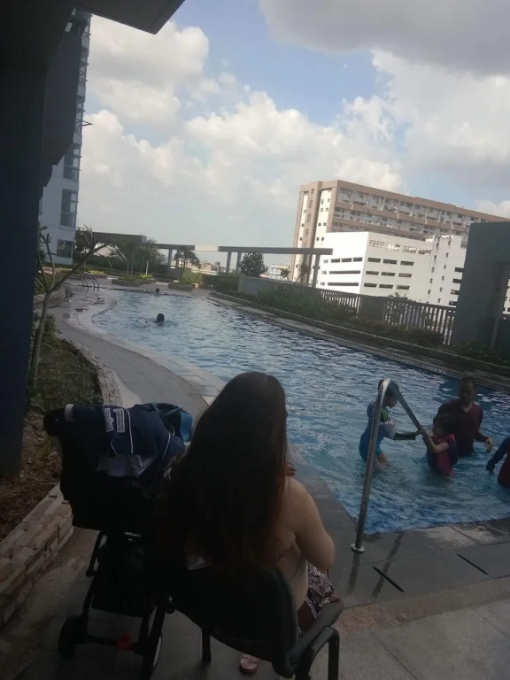 Cubao ManhattanHeights Unit 4Q Tower D